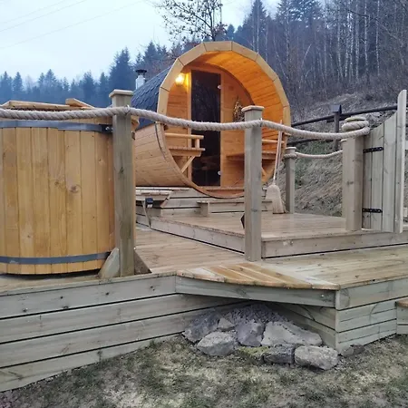 Dom wakacyjny Osada Mała Kozówka *