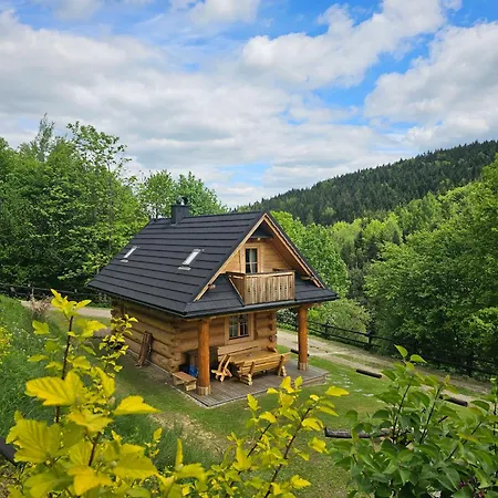 Dom wakacyjny Osada Mała Kozówka Myślenice